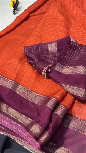 Vaamika Fashions on Instagram: "*✨ super hit new collection*✨ *MULTIPLIES READY TO DISPATCH* 😍🥳 🌷super premium mysore silk sarees.. UNIFORM design . Full washable 🌷All over weaving sarre 🌷 chex weaving pattern all over sarre 🌷Blouse is shown in video.. perfectly match blouse pics 🌷Too soft and lite weight..for official look👌👌 💼💼price:749+$ BOOK NOW"