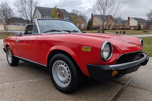 No Reserve: 1981 Fiat Spider 2000