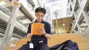 Meet Jason, a University of Calgary student in the Faculty of Science, majoring in Computer Science. Follow along as he shares what it's like to dive into topics like computer animation, artificial intelligence, cybersecurity and more. From classes to campus life, join Jason as he offers a real look at the student experience and what it means to be part of the UCalgary community. #StartSomething #UniversityOfCalgary #UCalgary #ChooseUCalgary #FutureStudents #StudentStories #CampusLife #StudentLi