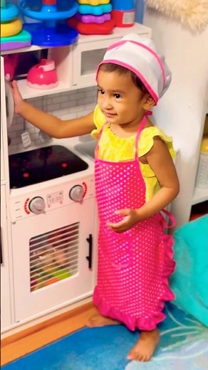 Truly A Heartwarming Baby Doll🍡🍇 Good Baby Make Fresh Watermelon juce for her big sister #viral