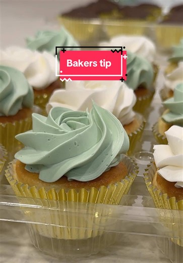 What’s your go to color?? It’s just so subtle and pretty for every season! #cakedecorating #homebakery #frosting #bakingtips
