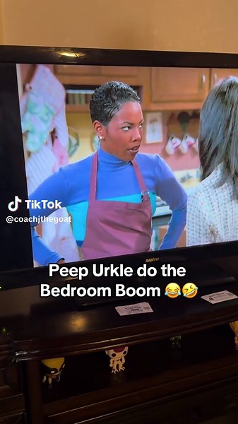 Peep Urkle's Hilarious Bedroom Boom Performance