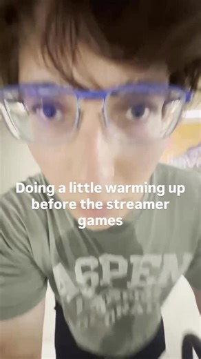 Slimecicle on Instagram: "It’s my first time on the stair stepper so please be kind. I do not want to let my team down."