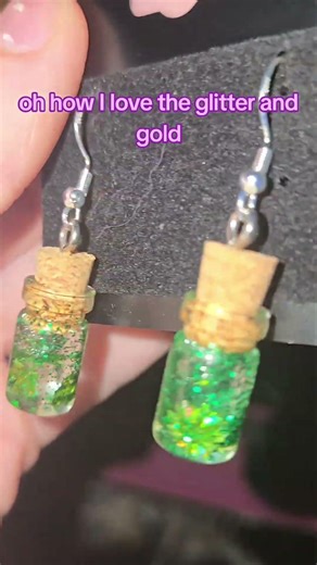 oh she makes earrings too? yes! #smallbusiness #earrings #hansdmade #sherbscorner