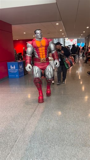 COLOSSUS strolling around @newyorkcomiccon . #cosplay #comicbook #comicon #cosplayofinstagram #comicbooks #marvel #marvelcomics #marveluniverse #marvelstudios #xmen #colossus #xforce | Heroes For Hire Community Service