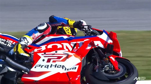 Pro Honda Engine Oil is designed for best performance and longer engine life of Honda motorcycles. Balancing fuel efficiency, durability and cost is extremely difficult, but we keep developing engine oil without compromise. In addition to the commitment to superior product quality, Pro Honda Engine Oil places a strong emphasis on environmental sustainability. | Bangladesh Honda Private Limited