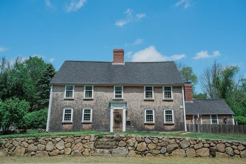 Plympton home built in 17th century on market for $800k. Take a look inside. - The Boston Globe