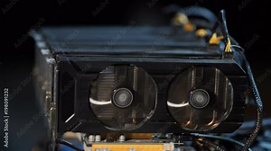 The computing power of multiple graphics cards for mining cryptocurrency