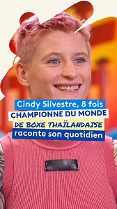 💪🥊 Savoir donner des coups et en recevoir : Silvestre Cindy "Cyborg" est huit fois championne du monde de boxe thaïlandaise et raconte son quotidien. Son ITW est à retrouver en intégralité sur la chaine Youtube france3bfc et sur France.tv 📱 https://youtu.be/4cgXOzNwTqc | France 3 Franche-Comté