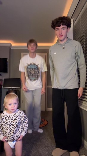 Siter emma!!!! #fyp #sisteremma #foryou #viral #blowthisup | sister emma
