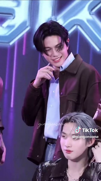 Tui and William's Heartfelt Reaction to NutHong