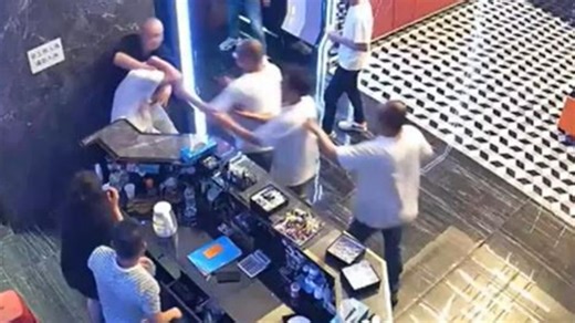 Guerra delle grucce a Prato, prima sentenza: 5 condanne a 7 anni e mezzo per tentato omicidio