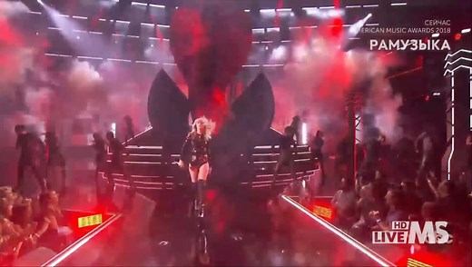 TAYLOR SWIFT I DID SOMETHING BAD LIVE