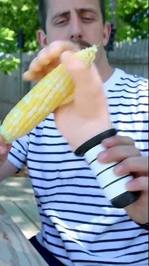 My invention helps you butter your corn on the cob (The Cob Quicky)