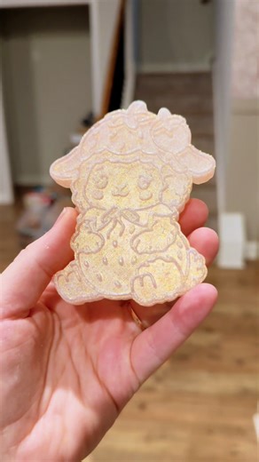 Can’t WAIT to get these freshies oainted! 😍 🍓 #fyp #carfreshies #carfreshiemolds #damfancycreations #strawberries