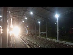 Between economy and executive trains