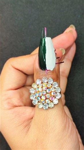 easy strip nail art design for beginners 🤩 #youtubeshorts #nails #stripingtapenailart #nailart