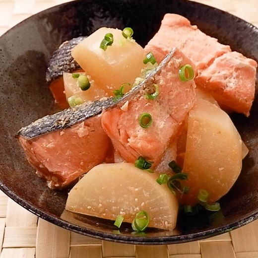 味がしみしみ 鮭大根 作り方・レシピ | クラシル