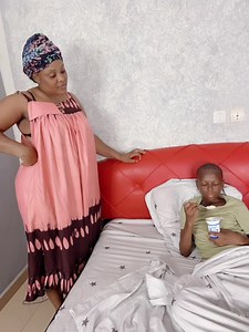 Hummmm, même maman Chelsy suzy est tombée 😂😂😂😂😂😂😂😂 Coucou The Real Chelsy SUZY Jacob Ayaba | Blanche Assana Officiel