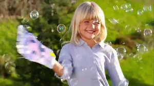 Glove-A-Bubbles TV Spot, 'Endless Bubbles'
