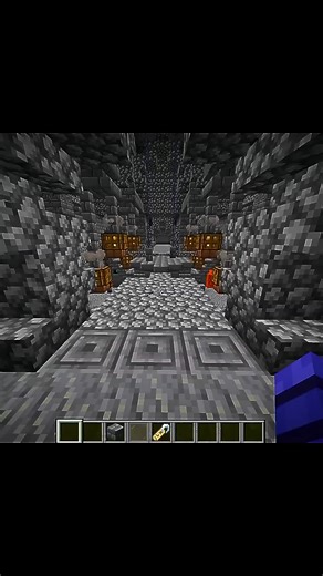 Creative Glass Pane Trap Designs in Minecraft