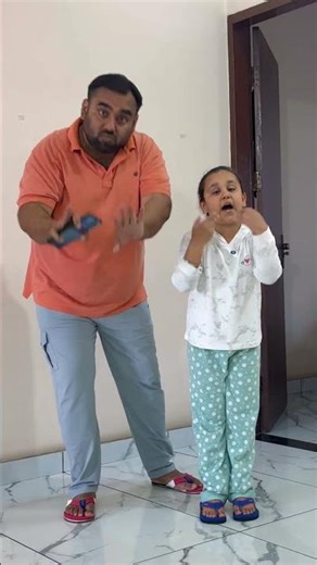 Monkey Ne Pani Ki Tanki Khane Ki Table Pe Fek Di 🥵😰 #shorts #comedy #trending #viral