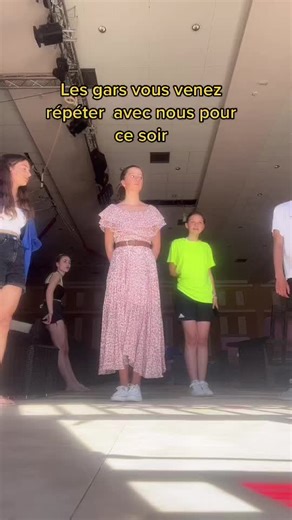 Vidéos de marinette_diary (@marinette_diary) avec TheDJMJ Whistle - TheDJMJ