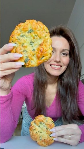 I can’t stop making these High Protein Spinach Cottage Cheese Flagels #shorts ￼