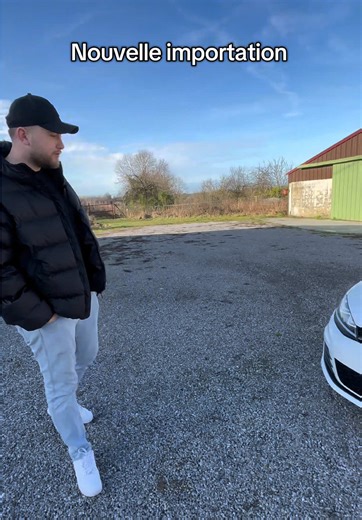 À vendre : Golf 7 GTD DSG 184cv toit ouvrant à 11400€