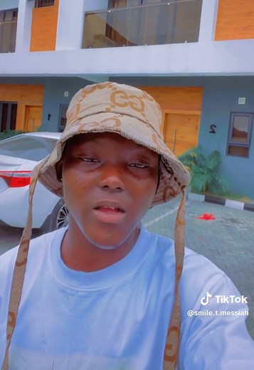 Celebrities Inviting Fans On Stage: The Ultimate Surprise Experience