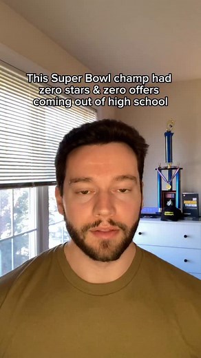 3.9K views · 65 reactions | From delivering flowers to snagging interceptions #nfl #rams #underdogmentality | Joker Mag | Facebook