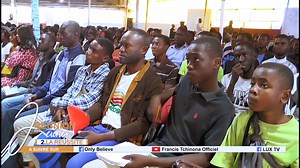 Car ce n'est ni de l'orient, ni de l'occident, ni du désert, que vient l'élévation. Mais c'est Dieu qui est le juge; Il abaisse l'un, et il élève l'autre. LA RÉUSSITE RÉUNION DES JEUNES #luxtv #luxtvactualite CANAL 335 #reuniondesjeunes #pasteurfrancistchinona | LUX TV