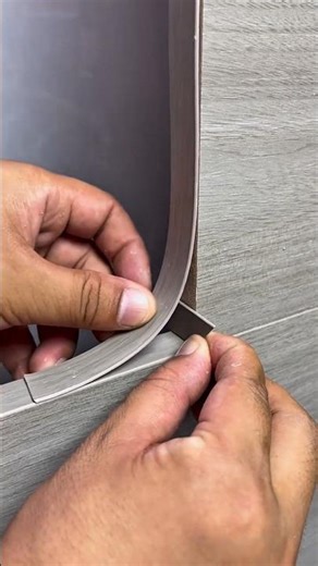 Easy and effective process of installing mats on window cornices