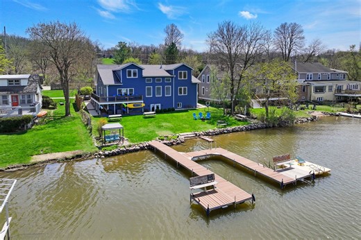 W4226 W End Rd, Lake Geneva, WI 53147 - MLS 12625044 - Coldwell Banker