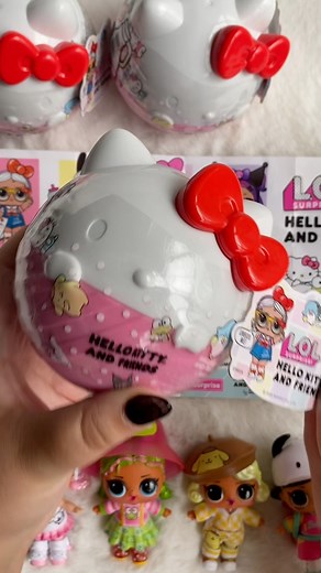 This is your warning to turn the volume down 💅🏻✨ These Hello Kitty and Friends LOL dolls may not like me, but I sure like them! 😂 #toyunboxing #hellokittyandfriends #hellokitty #lolsurprise #unboxing #unboxingtoys #hellokittycollection #hellokittylover #mymelody #lolsurprisedolls #lolsurprisecollector #lolsurprisehellokittyandfriends | Life Of Carly