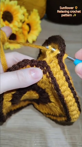Easy Relaxing Crochet Sunflower Pattern