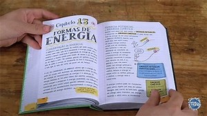 A temporada de provas ainda não começou, mas é bom já estar preparado, né?! 🤓⠀ ⠀ Com O Grande Livro de Ciências do Manual do Mundo, a matéria vai grudar na sua mente feito supercola! São diversos macetes de memória, definições simples, tabelas práticas e testes de conhecimento. Você vai aprender se divertindo, igual quando assiste aos nossos vídeos! 🙌⠀ ⠀ E se você já tem o nosso livro, conta pra gente aqui nos comentários qual o seu capítulo favorito! 📗⠀ ⠀ #ManualdoMundo #OGrandeLivrodeCiênci