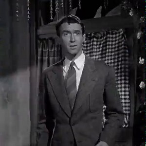 A wonderful gift for your wonderful family. Bring home this 75th Anniversary Special Edition Blu-ray of IT'S A WONDERFUL LIFE with collectable recipe cards from the Official Bailey Family Cookbook! paramnt.us/IAWL75 | It's a Wonderful Life