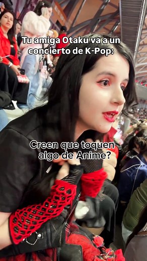 276K views · 29K reactions | Fui al concierto de Stray Kids y no me lo van a creer! SALIO UN TITAN! #straykids #straykidsmexico #sasageyo #attackontitan #otakumeme #chicaotaku | JaneLeik | Facebook
