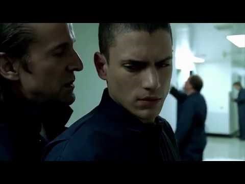 Prison Break season 1 - Scofield reveal his tattoos