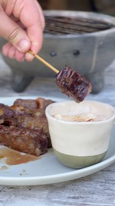 For your low-carb goals in 2025: There’s protein, and then there’s PROTEIN. Argentine picanha, outside skirt, and ribeye, grilled robata-style over charcoal. Nailed it!🌟 Here's the recipe: 1️⃣ Cut premium Argentine picanha, outside skirt, and ribeye into equal strips. Skewer evenly. 2️⃣ Season with oil and salt, then cook over charcoal. 3️⃣ Sear all sides, brushing with ponzu or similar sauce. 4️⃣ Serve with spicy mayo for a bold, smoky kick! #ArgentineBeef #ArgentineSteak #Argentina #Delicious