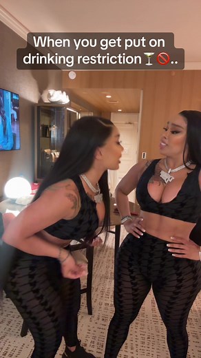 Double Dose Twins 👯‍♀️ (@doubledosetwinss)’s videos with