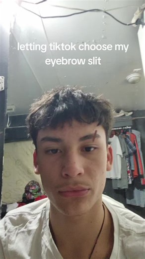 Transform Your Look: Eyebrow Slit Tutorial