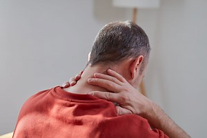 Névralgie cervico-brachiale : durée, traitement, que faire ?