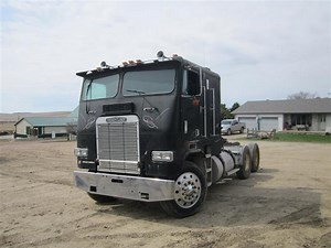 1986 Freightliner COE FLT T/A Truck Tractor | Transportation