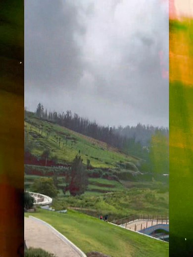 3.1K views · 132 reactions | আকাশ ভরা মেঘ, মন ভরা তুমি। Akash bhora megh, mon bhora tumi #hilights@highlight #flowerseveryone | Krishna Manna Maji | Facebook