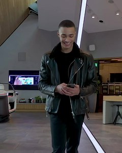 introducing the new Samsung Galaxy S20 4G, S20 5G, S20 5G and S20 Ultra 5G. they're serious beauts 🔥 bit.ly/SamsungOnThree #WithGalaxy | Three UK