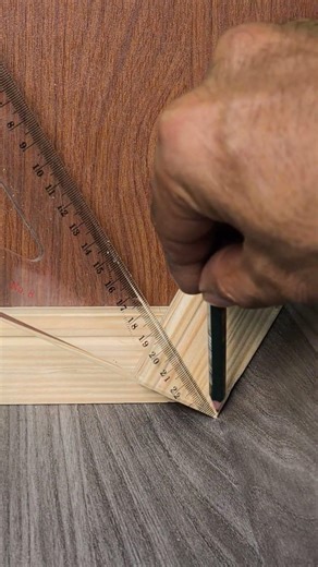 Two Boards, Any Angle? Watch This! #shorts #woodworking #carpentry #woodworkingtips #joinery