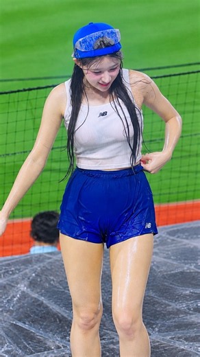 물총 잡도리 현장 이예빈 김진아 치어리더 金吉娜 李藝彬 Lee Yebin Kim Jina Cheerleader ktwiz