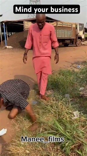 Dont try this at home and always mind your business 😂😂😂 #slackbot #limechat #comedy #funny